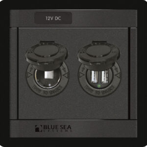 Blue Sea Systems PANEL 360 DC 12V pesa kahe USB-väljundiga CHARGER