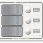 Blue Sea Systems paneel H2O 12 V DC CLB 3POS V