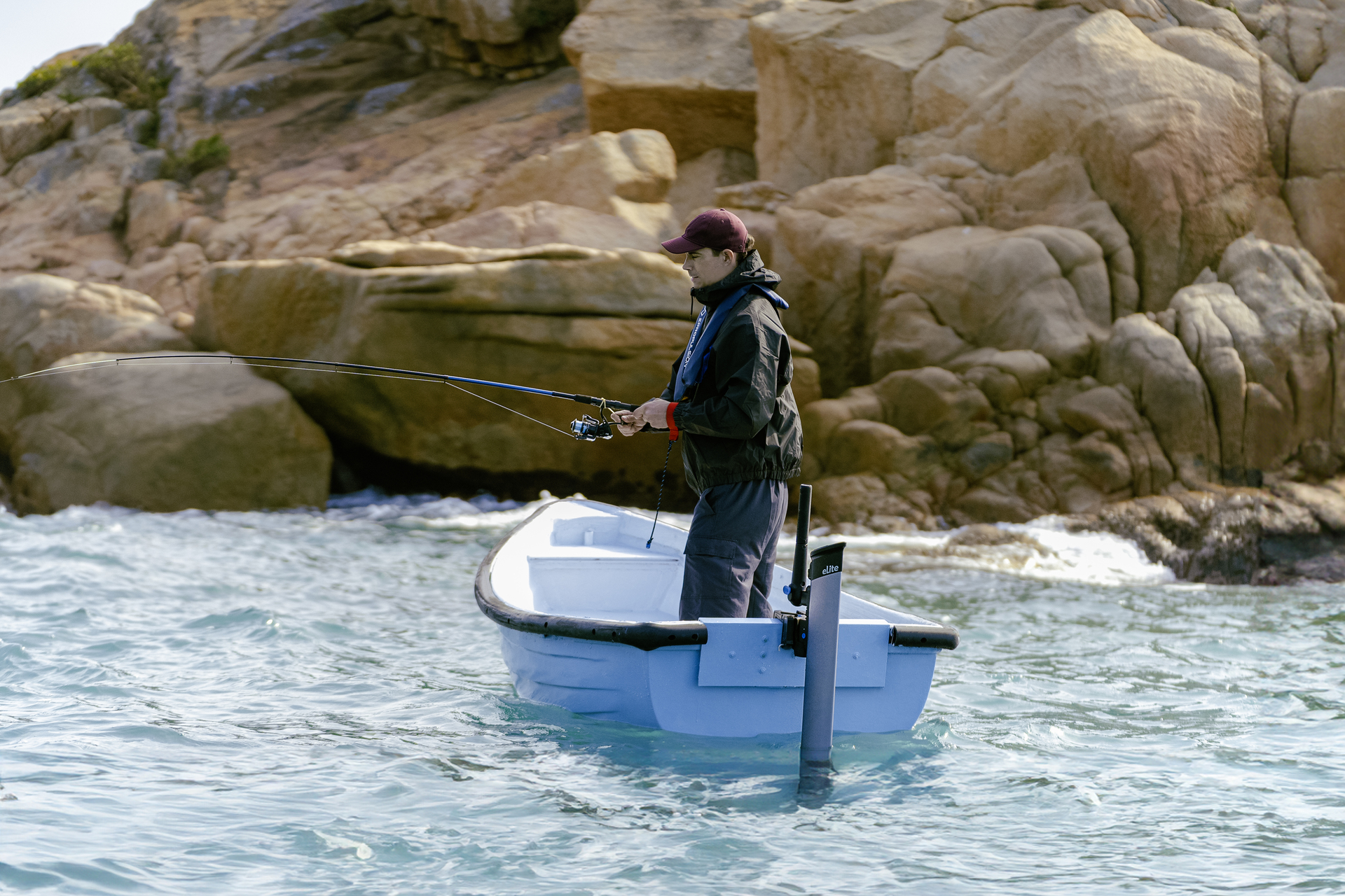 eLite Electric Outboard Motor (bag included) - Image 10