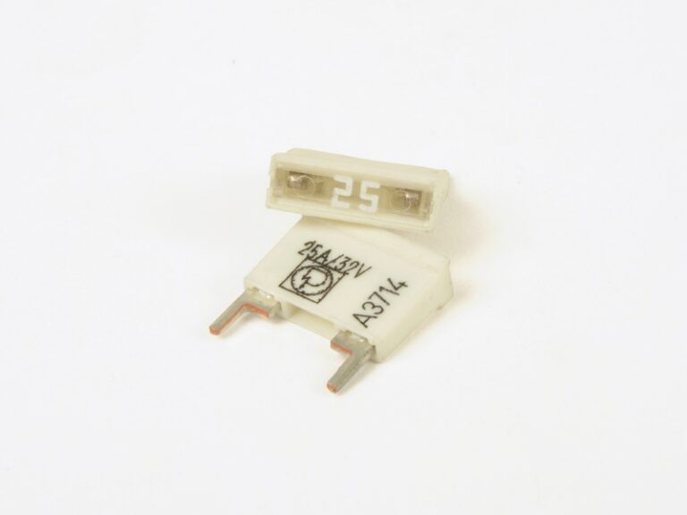 Fuse 25A for soldering 2 pieces in the bag